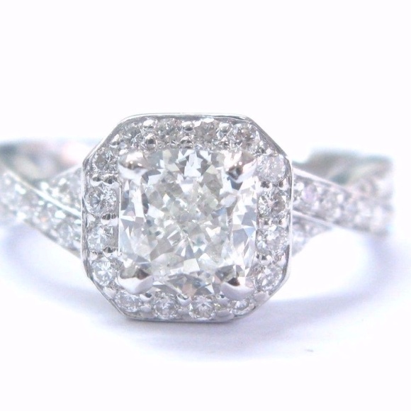 Jewelry Fine Cushion Cut Diamond Solitaire With Accent Eng